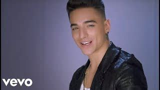 Песента все още няма превод! Vidéo-clip Maluma Felices los 4 (Official Video)