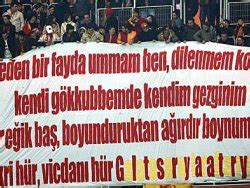 Maybe you would like to learn more about one of these? Galatasaray taraftarından Tevfik Fikret'li pankart