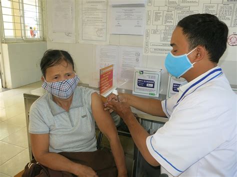 Từ 11/8/2020, bộ y tế nga đã cho triển khai tiêm quy mô toàn quốc vaccine sputnik v khi. Việt Nam dự tính lịch tiêm vaccine Covid-19, giá dưới 500 ...