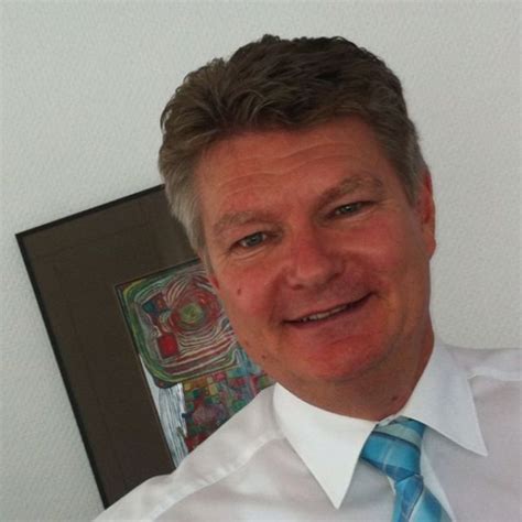 Provides institutional services to financial institutions, government, and corporates in luxembourg and italy. Jürgen Fritz - Vermögenskundenbetreuer - UniCredit Bank AG ...