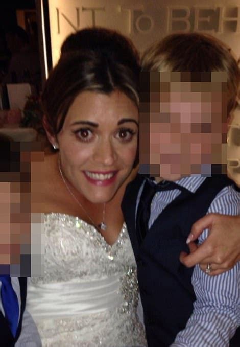 Jun 06, 2021 · lisa reily is a former literacy consultant, dance director and teacher from australia. Lisa Armstrong's new lover is a married electrician and ...