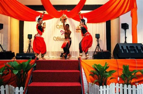 Mahukan video perkahwinan yang cantik dan versatile! Kelab Golf Negara Subang (KGNS)
