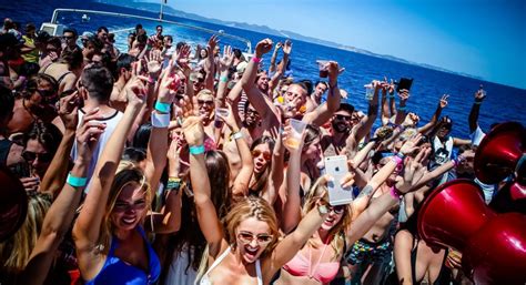 Find what to do today, this weekend, or in august. Cirque de la Nuit Ibiza Boat Party review - Uneek Ibiza