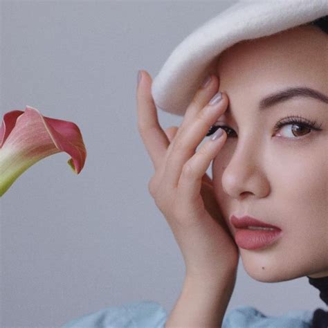 Gambar itu kelihatan apabila neelofa atau nama sebenar noor neelofa mohd noor memuat naik status di instagram memohon orang ramai mendoakan agar segala urusannya dipermudahkan. Will Malaysian model Cathryn Lee be forgiven for body ...