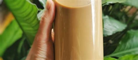 Kalau sudah, aduk hingga rata dan tambahkan dengan susu cair. Resep Kopi Susu 1 Liter Kekinian Cocok Untuk Jualan