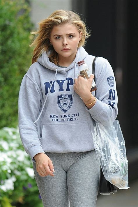 Хлоя грейс морец / chloe grace moretz. the world of spandex and yoga pants — celebtights: Chloe ...