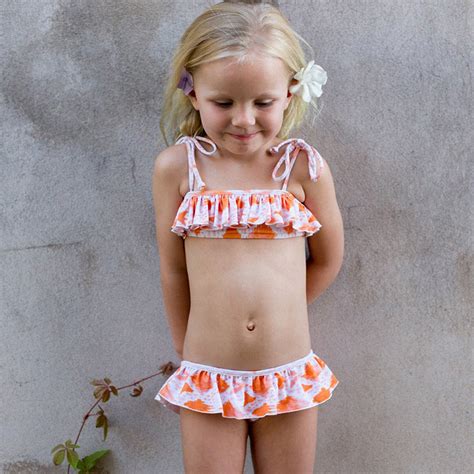 You can purchase this gorgeous swimwear here with a lot of colors and. Oem Design Kids Swimwear Cute Ruffle Swimsuit Little Girl ...