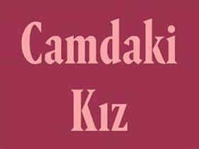 Camdaki kız oyuncuları yayınlanan ilk bölümle beraber izleyenlerin dikkatini çekti. Camdaki Kız Dizisi