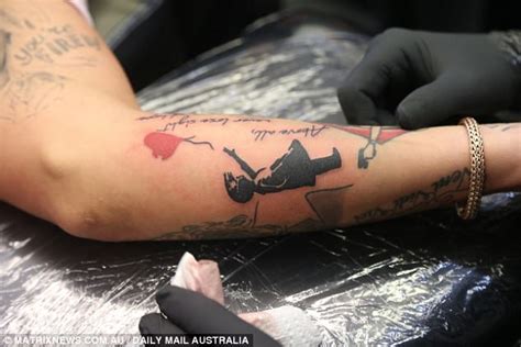 Stephen doyle | minimal tattoo on instagram: Charlotte Crosby comforts Stephen Bear during tattoo | Daily Mail Online