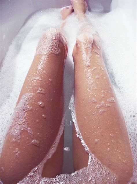 How do we know they're the hottest? 25 best legs bath images on Pinterest | Bath time, Bubble ...