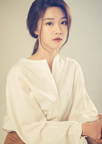 She is known for her supporting role in the mbc's television series return of fortunate bok , which earned her a mbc drama award nomination. » Lee Joo Woo