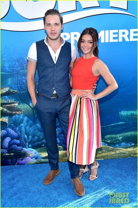 Check spelling or type a new query. Sarah Hyland & More Hit Up 'Finding Dory' Premiere: Photo ...