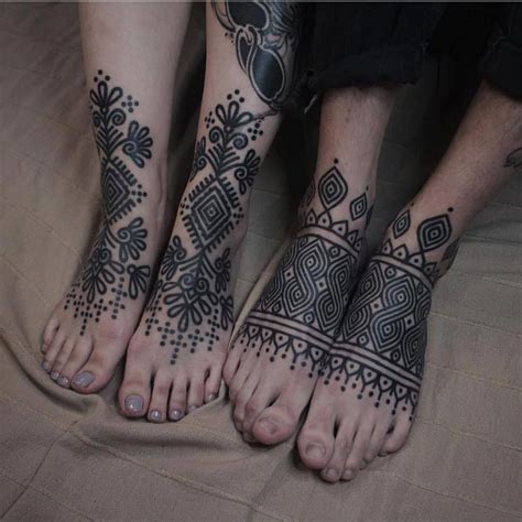 pin-by-ava-guillen-on-tattoos-toe-tattoos,-tribal-foot-tattoos,-foot-tattoos