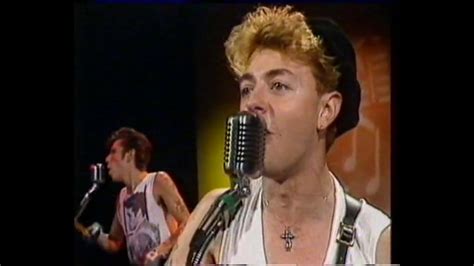 From la to london is now available. Stray Cats - Rock This Town Live on Switch - YouTube