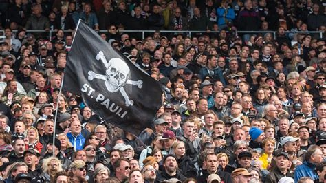 Founded in 2009, the men's team plays in the national premier soccer league (npsl), a national amateur league at the fourth tier of the american soccer pyramid , in the midwest division. DFB verurteilt FC St. Pauli zu 22 500 Euro Geldstrafe ...