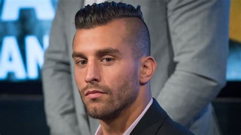 He is a grammy, juno, and gemini award voting member. Les plans de David Lemieux dévoilés lundi