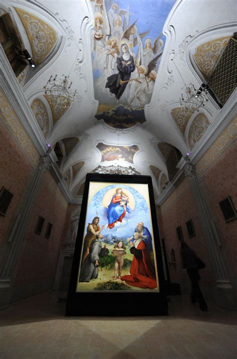 Le regole per la richiesta del documento di identità. FOLIGNO, MADONNA DI RAFFAELLO, INAUGURATA MOSTRA ...