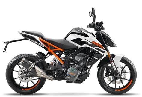 Great savings & free delivery / collection on many items. KTM 125 Duke | Moto | Naked Bike - Andar de Moto