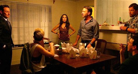A neuroscientist's obsession with a drug that expands the human mind inadvertently unleashes a deadly supernatural force on his team. Le film Discarnate