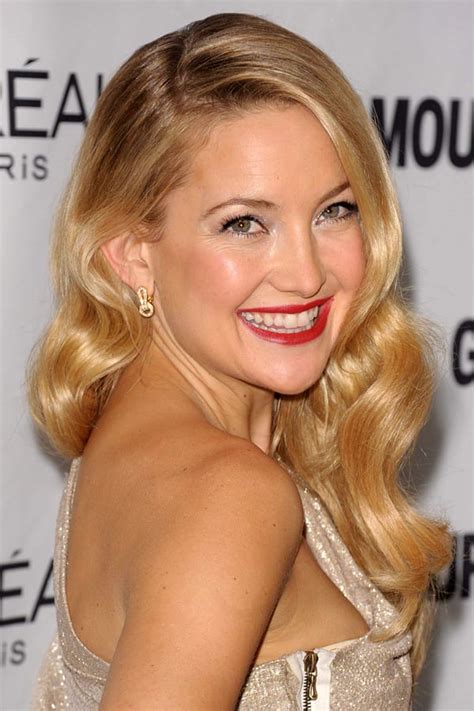 We're just living in it 🎗🎗🎗 Kate Hudson Shares Her Beauty Secrets - The Skincare Edit