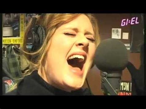 Rolling in the deep è un brano scritto e interpretato da adele laurie blue adkins, nota come adele, contenuto nell'album 21 pubblicato nel 2011. Adele LIVE: Rolling in the deep - YouTube