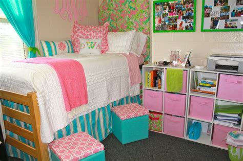 Buy at pb teen for $99 some tips for when you're starting out: Prep In Your Step: My Dorm Room