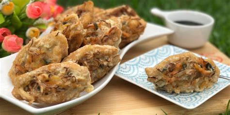 Siapkan baskom besar yang bersih. 5 Resep Cara Membuat Tahu Isi Sayur dan Bihun Goreng Crispy Pedas | Diadona.id