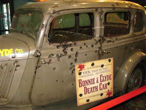 Clyde champion barrow and his companion, bonnie parker, were shot to death by officers in an ambush near sailes, bienville parish, louisiana on may 23, 1934, after one of the most colorful and. HIWAY AMERICA-BONNIE AND CLYDES DEATH CAR -PRIMM NEVADA ...