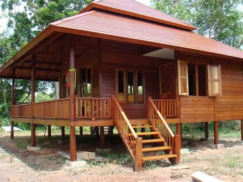 The bamboo materials used for windows are usually leftovers from poles. Bahay Kubo Blueprint