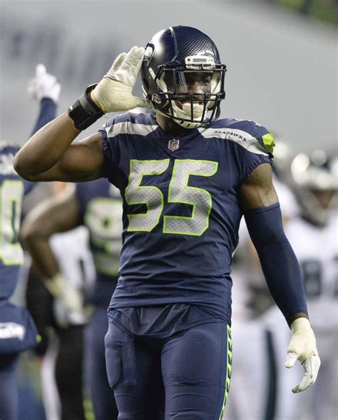 The seahawks placed the franchise tag on defensive end frank clark, keeping the talented despite the fact that frank clark's rookie contract came to an end after the 2018 season, seahawks coach. No Contract Talks Between Seahawks, Frank Clark