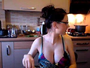 Voyeur house gives you the best live voyeur cam available for your pleasure. Realife cam porno - sextreffen tönisvorst