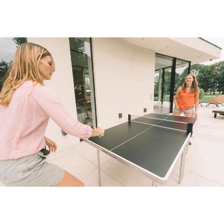 Weatherproof ping pong tables means you can now play year round in your backyard and you don't have to worry about putting the table tennis table away when you are done. TABLE DE PING PONG PPT 130 MEDIUM OUTDOOR | artengo