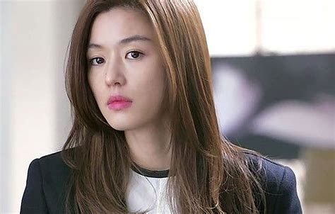 She began her career as a model in 1997, and after appearing in a number of tv sitcoms, her movie debut came in white valentine (1999). Jun ji hyun imagefap . Excellent porn. Comments: 3