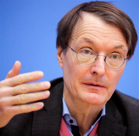 Karl „ohne fliege lauterbach kannte die meisten virologen, die aber auch nicht unbedingt recht haben müssen, letztendlich hatten wir ja glück gehabt, nicht know how (seine worte). „Es besteht noch die Chance hinaus eine normale ...