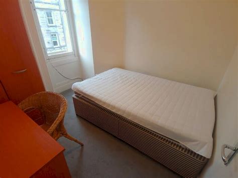 One bedroom flat for rent edinburgh. 3 Bedroom Flat To Rent In Grindlay Street, Tollcross ...