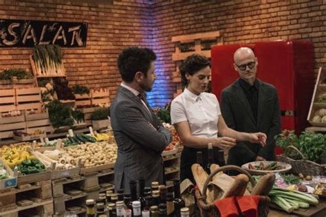 Seit september 2017 ergänzt müller die jury der show masterchef rund um ralf zacherl, sybille schönberger und justin leone auf sky. "MasterChef" exklusiv auf Sky 1: Für die zehn besten ...