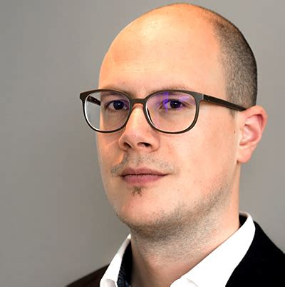 Topcomfort banken leer & stof kwaliteit voor een scherpe prijs. VR Consultingpartner - Das Team