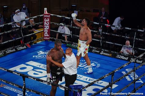 Breaking boxing news, boxing results and 24/7 boxing headlines, brought to you from each site automatically and continuously 24/7, within around 10 minutes of publication. Joe Joyce Too Good For Daniel Dubois, Scores 10th Round KO Win - Boxing Results — Boxing News