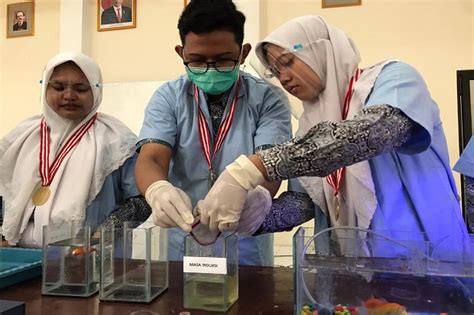 Cara menggunakan obat bius hirup chloroform : Sulap Kecubung Jadi Obat Bius, Siswa MAN 1 Gresik Juarai ...