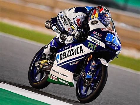 He won the 2018 moto3 world championship with gresini racing, and. MotoGP Qatar 2017: Jorge Martín manda en el último ...