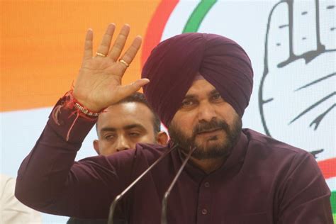 It has come to light that congress mla raj kumar verka's letter to sonia gandhi makes no mention of navjot singh sidhu and instead talks about misunderstandings and gaps between senior congress leadership in the state. LS polls | Navjot Singh Sidhu damages his vocal cords ...