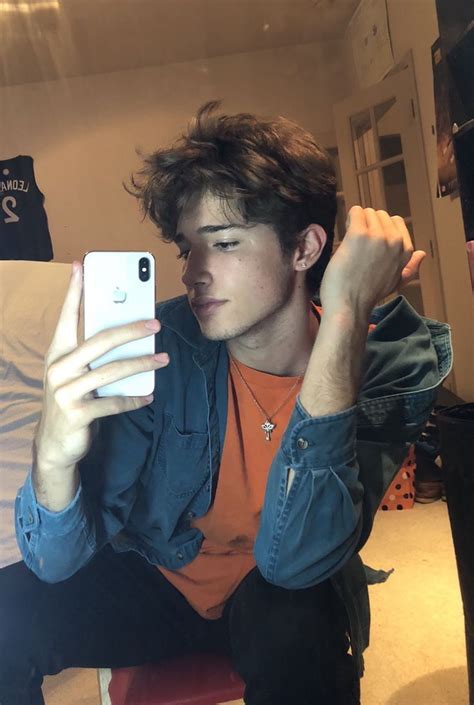 Shorts are number one item for any summer looks, especially for boys, so get some shorts to style. Boys image by Reian | Cute boys, Beautiful boys, Handsome boys
