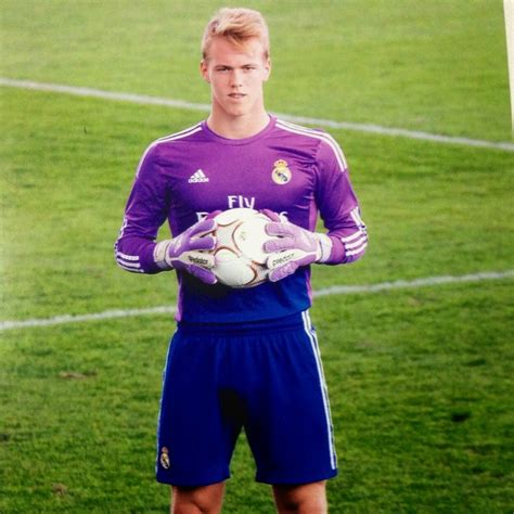 See more of spaniards on facebook. Classify some blonde Spaniards of Real Madrid Juvenil C