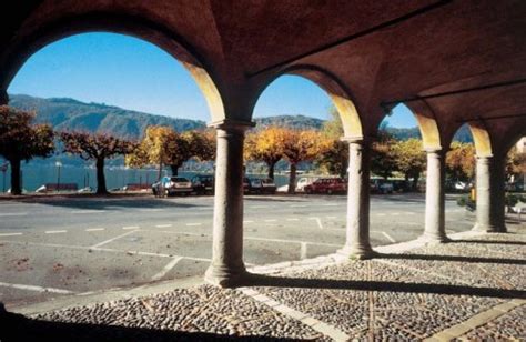 Explore the most beautiful places to visit around bissone. Ticino: Bissone un comune dal sapore antico - sconti e coupon