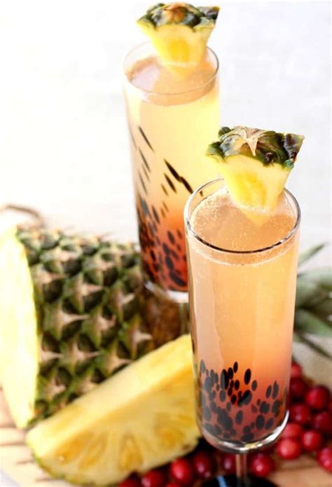 Sure, christmas is over come nye. Christmas Champagne Drinks : Champagne Cosmopolitan Cocktail