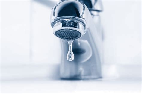 When water drips from the fridge, it is more than just a nuisance. How Much Water Is Wasted From A Dripping Faucet?