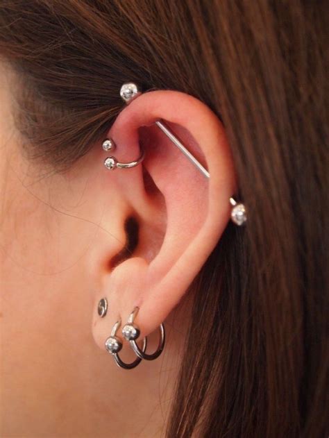 Piercing industriel | Ear jewelry, Ear piercings rook, Ear piercing for women