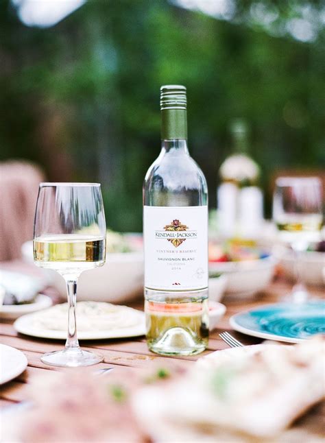 10 ideas for easy fall entertaining. Outdoor Entertaining in the Fall | Entertaining, Wine ...