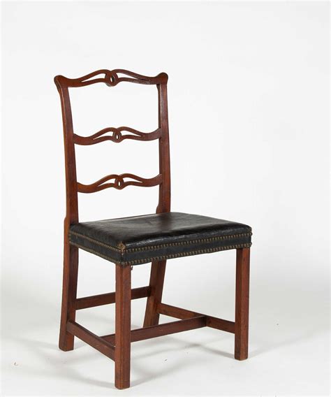 Chippendale style furniture is one of the most popular styles of antique furniture today. Chippendale Ribbon Back Side Chair