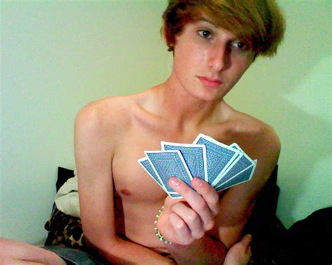 Move the goal across the screen and make sure to not miss any balls. strip poker on Tumblr